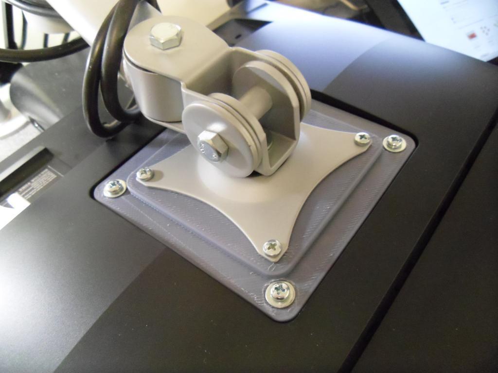 VESA 100 to 75 mount adapter