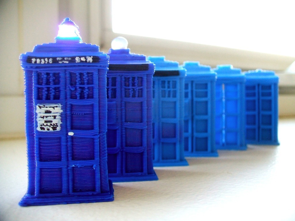 LED Micro-TARDIS