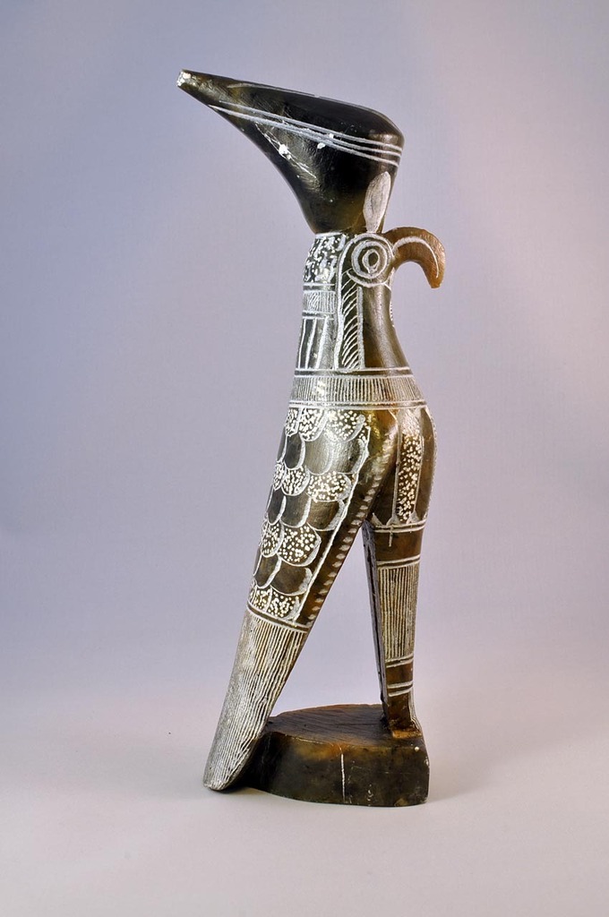 Horus statue