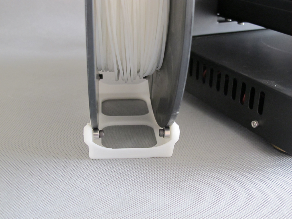 Upgraded UP! filament roller