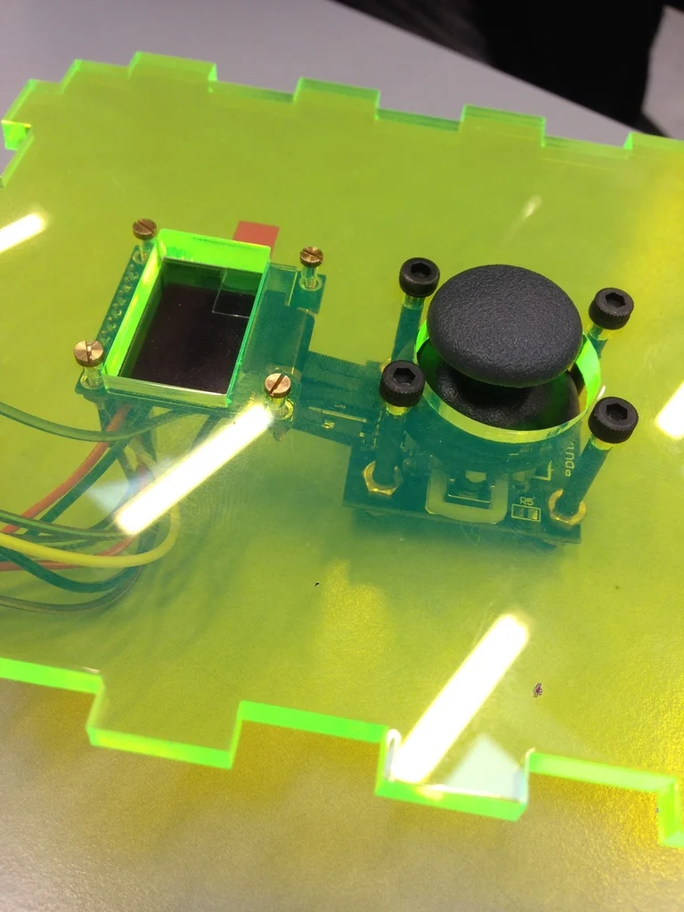 Wireless gamecontroller for Arduino Uno