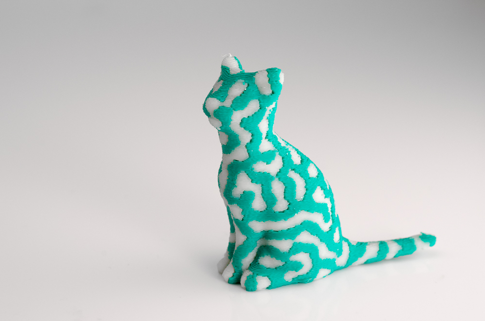 2-color standing cat