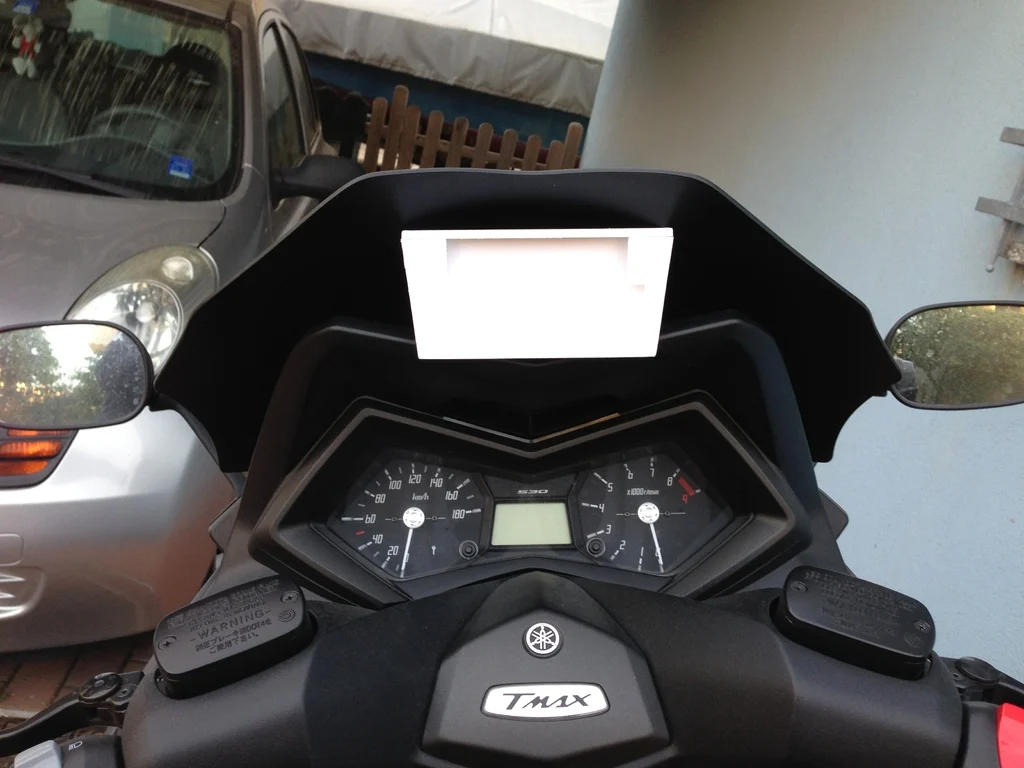 Supporto iPhone per Tmax 530 Yamaha