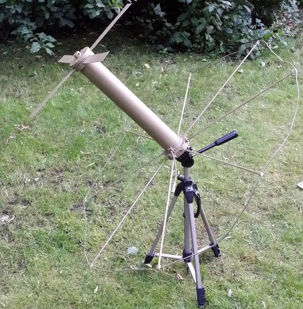 UHF Satcom Antenna
