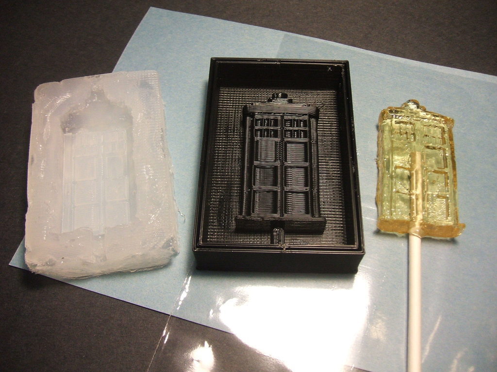 TARDIS Lollipop Mold