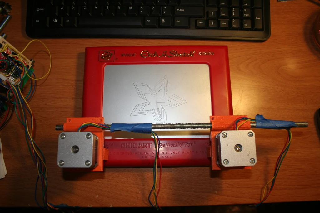 Etch-a-Sketch Bot
