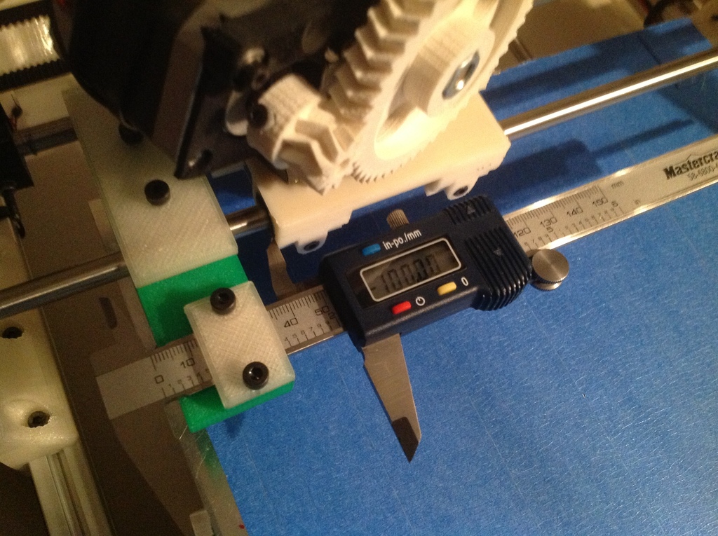 Calliper brackets for high precision printer calibration