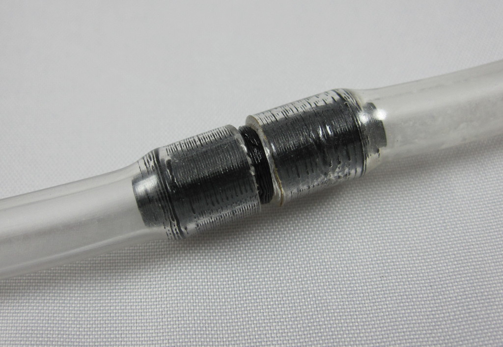 Aquarium Airline Coupling