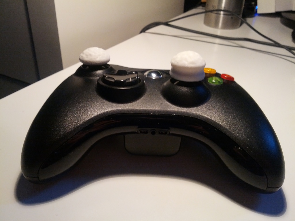 Version 2: Xbox 360 / PS3 Controller Joystick Extender