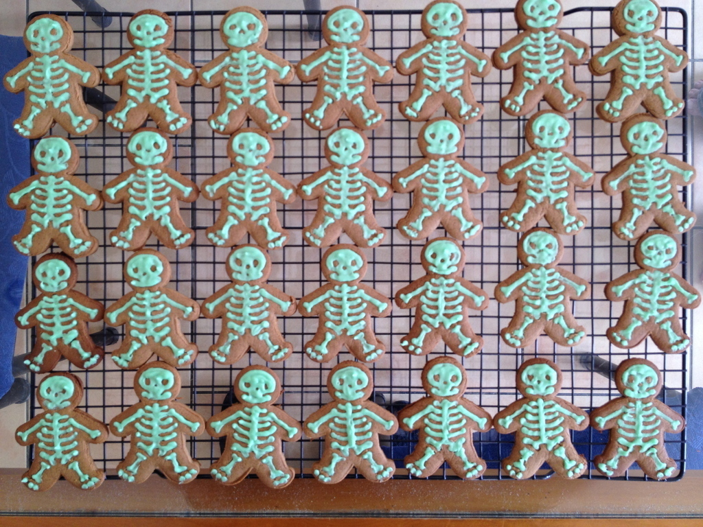 Skeleton Gingerbread Man - Cookie Cutter - Version 2