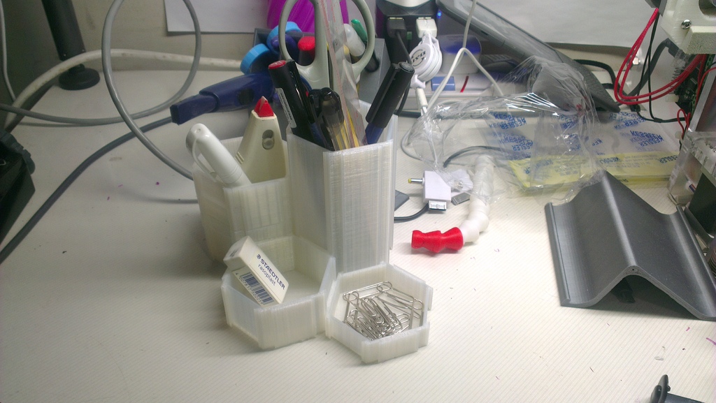 HexBox Table Organizer