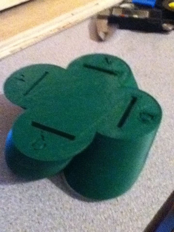 Screwing Money Box