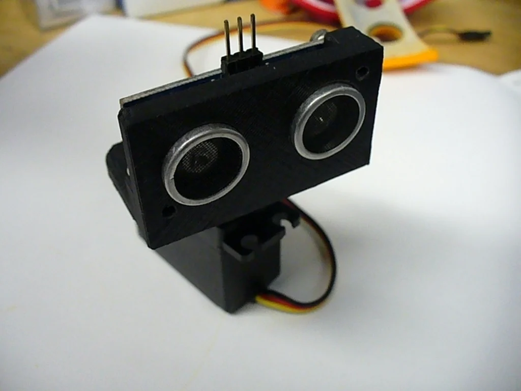 Servo Mount for Sonar Sensor