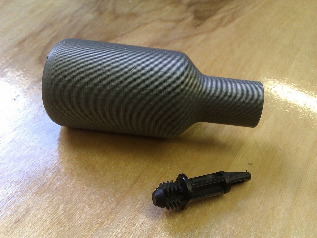 Standoff insertion tool