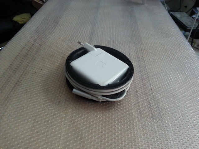 Reel feeder Macbook Pro 13 - Avvolgicavo alimentatore Macbook pro 13