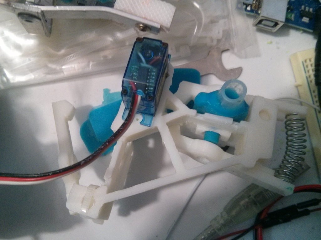 servo powered pinch valve