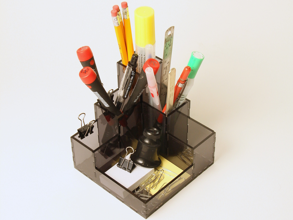 Software Sliced Desk Tidy