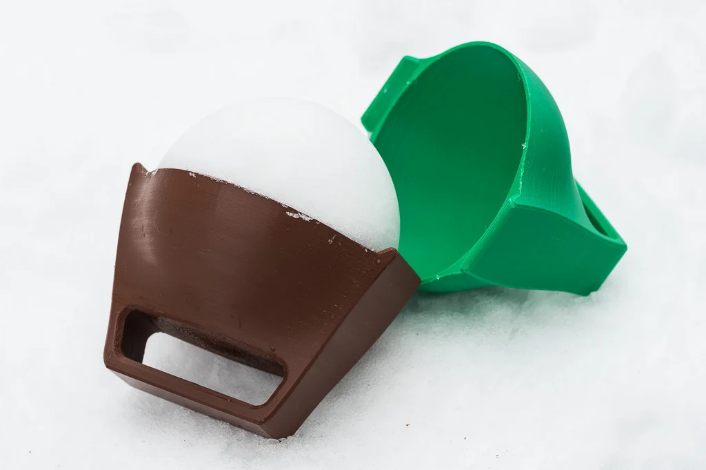 Snowball Maker