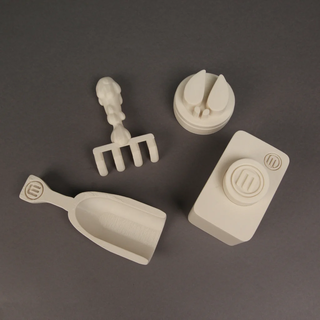 Snow Sculpture Kit