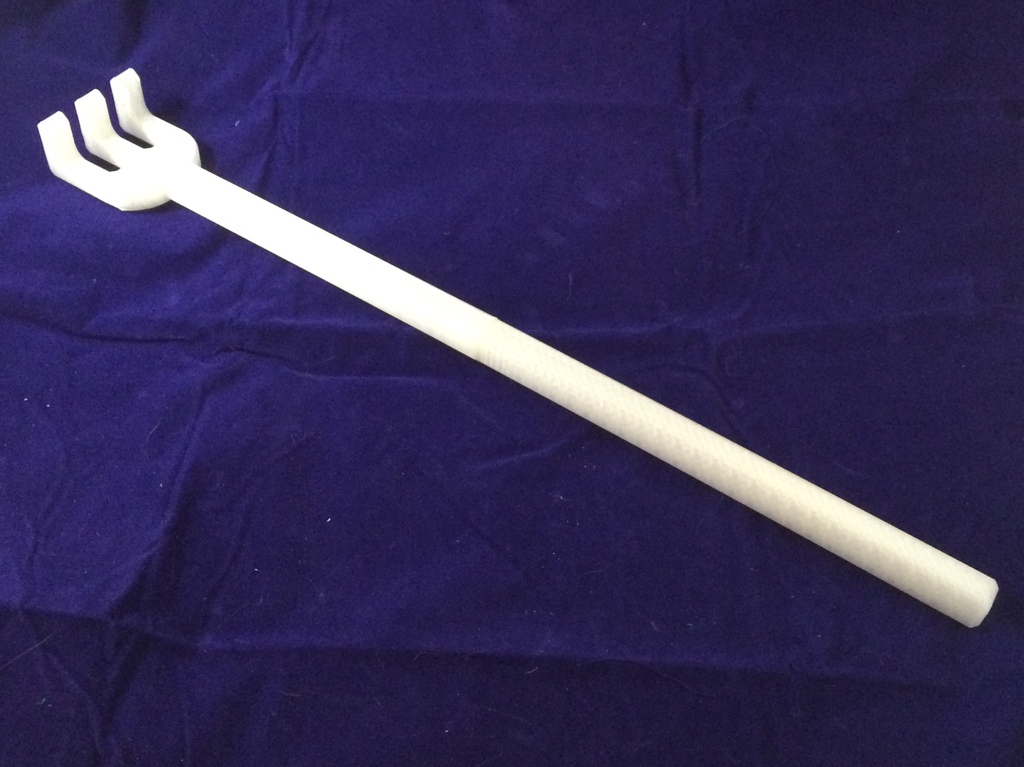 Back scratcher