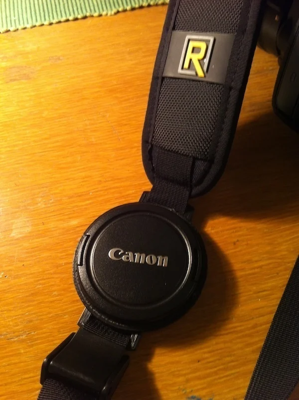 Camera Lens Cap Holder - 67mm for R-Strap