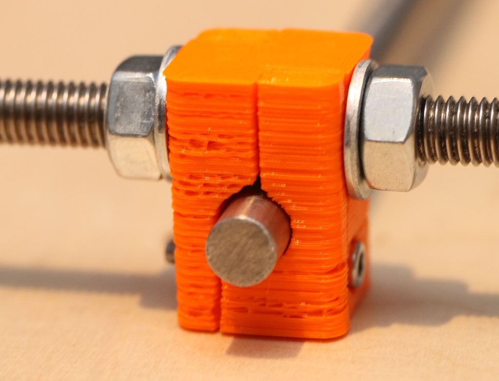 Rescue Bar Clamp - without disassembling of Prusas Mendel