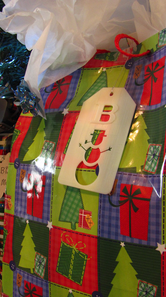 Snowman Gift Tag w/ Initial: Negative Cut