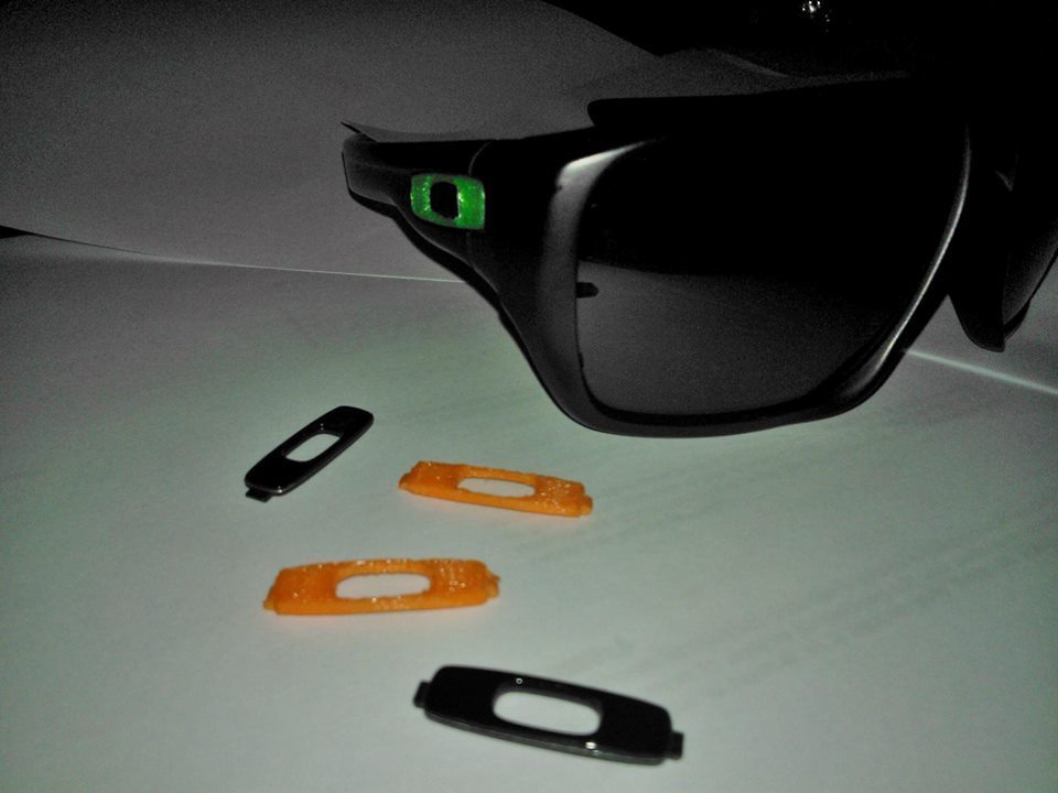 Oakley Dispatch II Icons