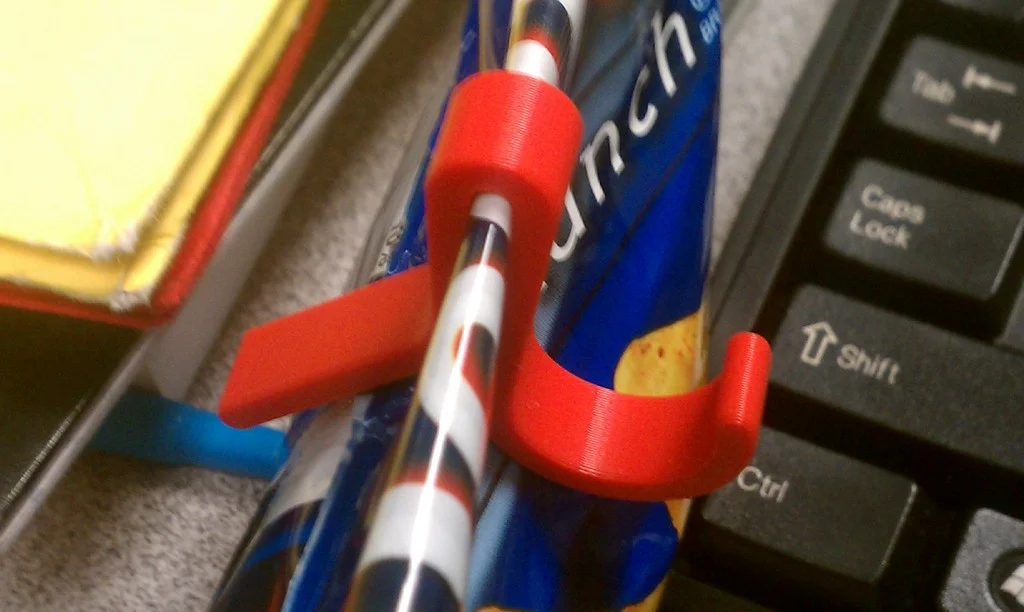 Simple Bag Clip