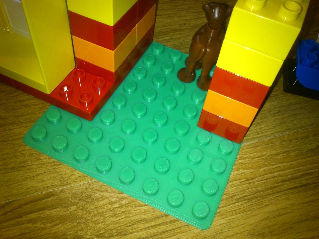 Duplo compatible build plate 8x8