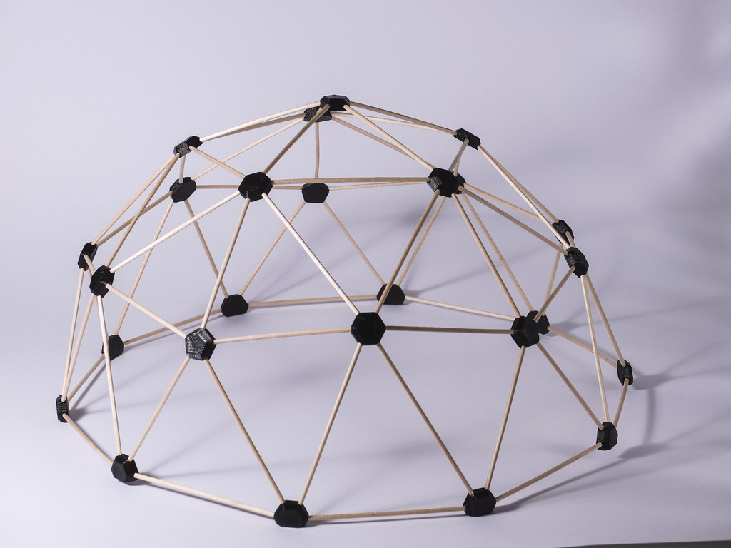 Geodesic dome