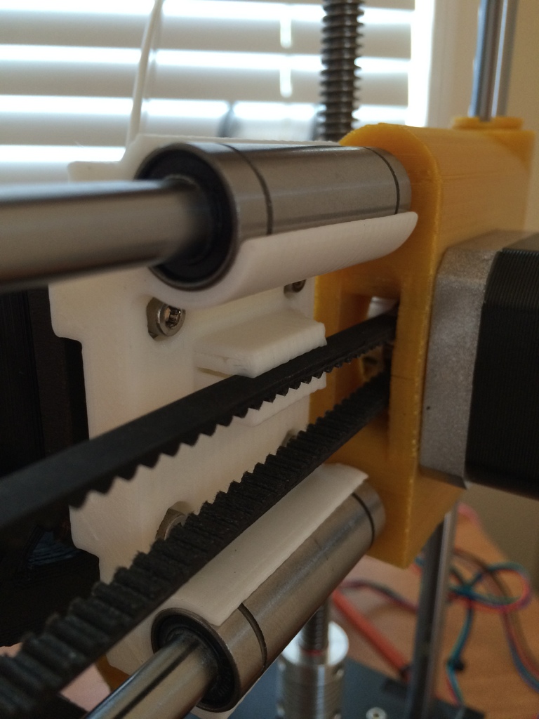 QUBD OneUp/TwoUp extruder bearing holder