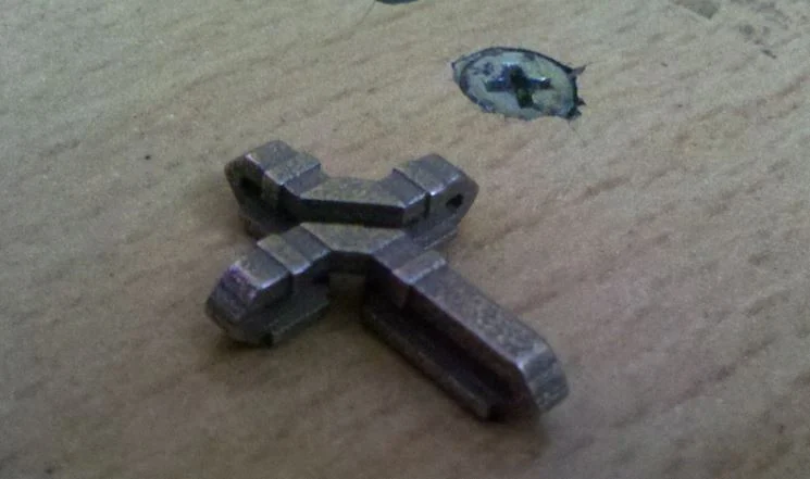 flat twist cross