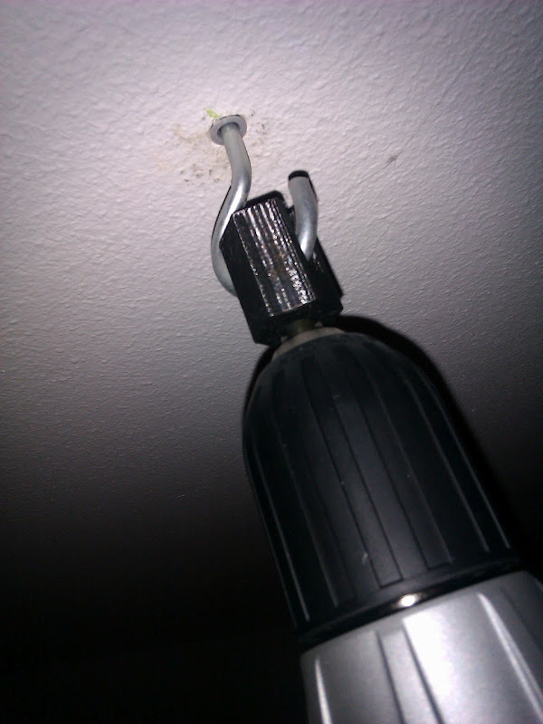wall-hook power drill bit