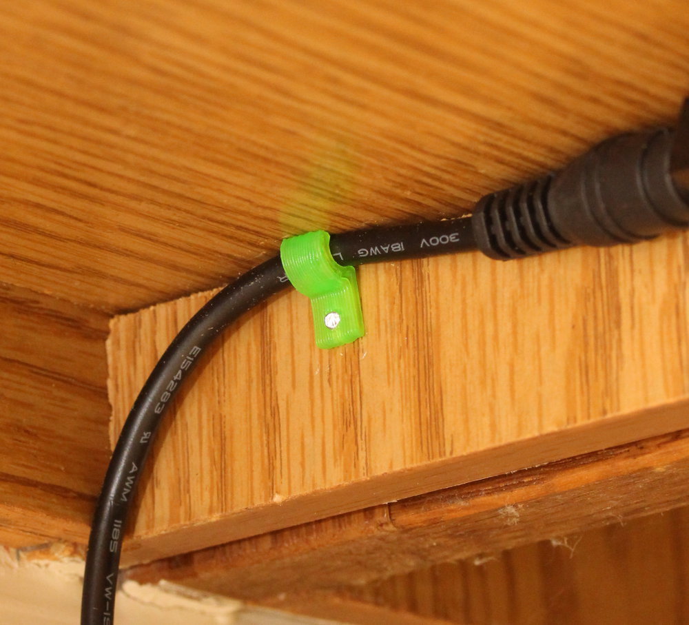 Corner Cable Clip (Parametric)