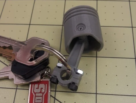 Piston Keychain (Low Cleanup)