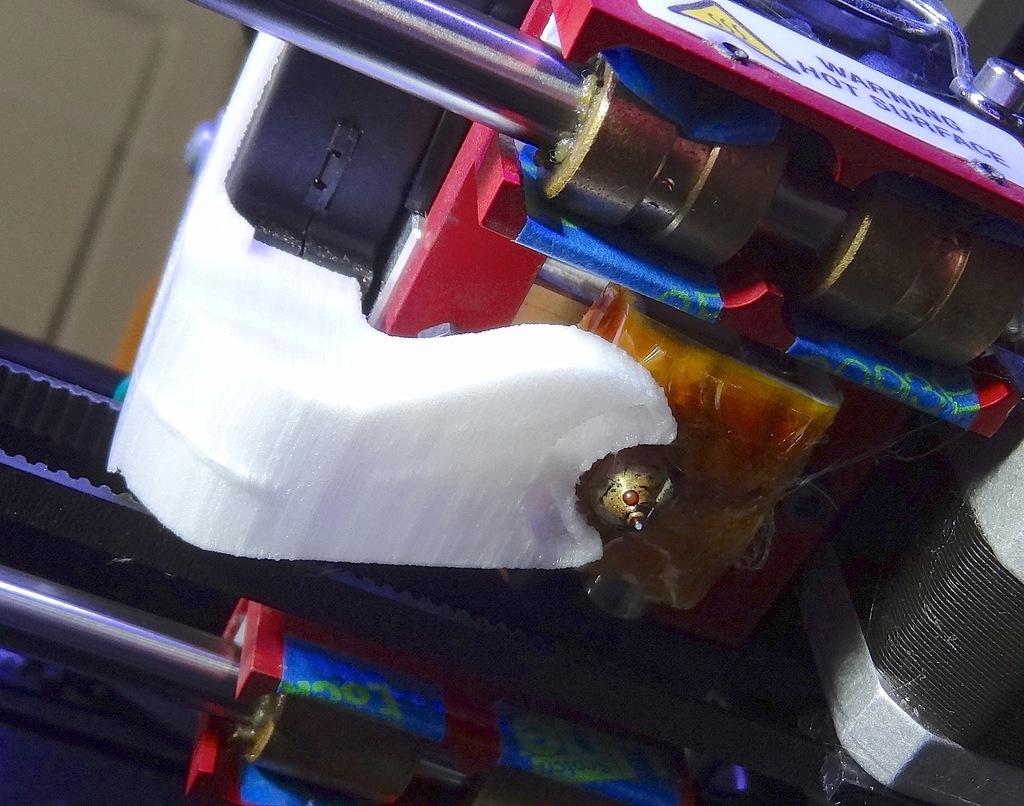 Downward Blower Duct for Replicator 2