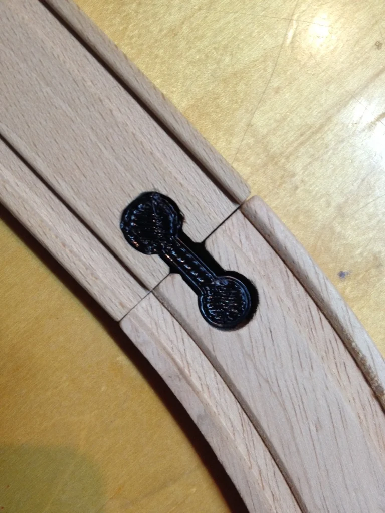 IKEA LILLABO to BRIO train track connector
