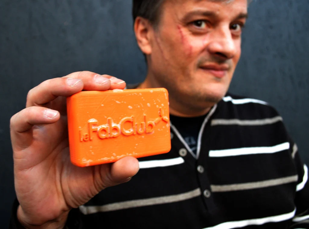 le FabClub's fraternity soap.