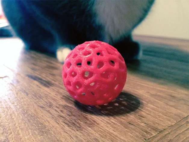 Voronoi Cat Toy