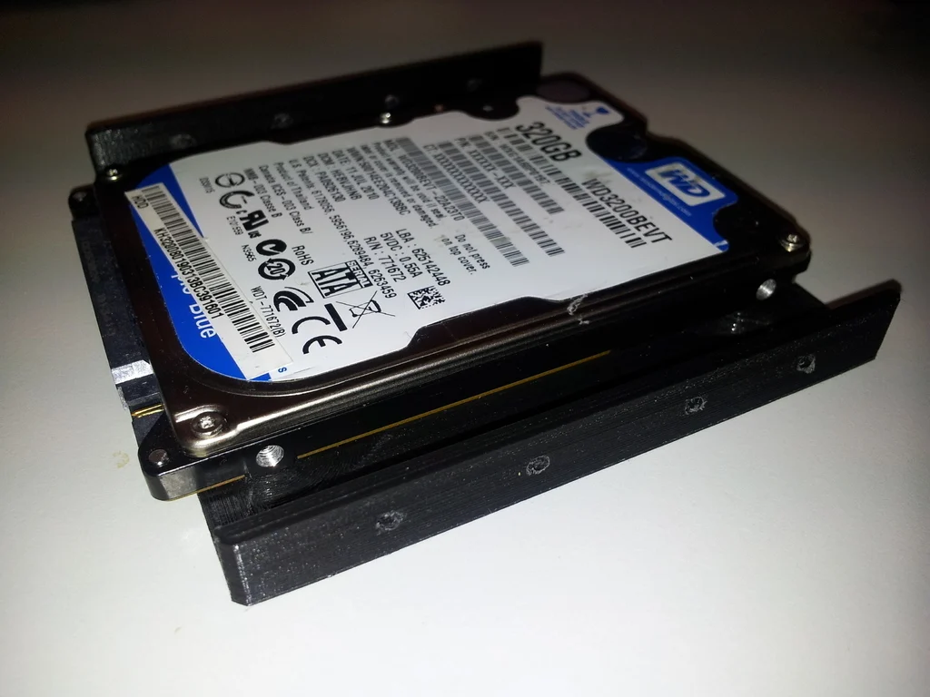 2.5 inch SSD to 3.5 inch Hard Drive Bay Adaptor