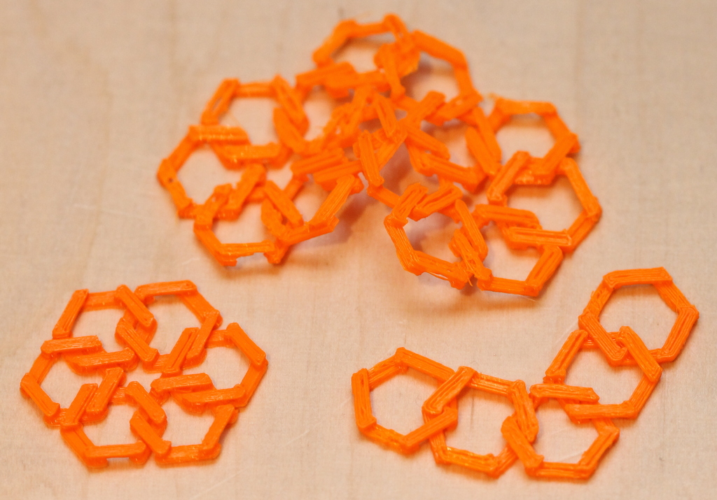 Snowflake, a hexagon chain mail