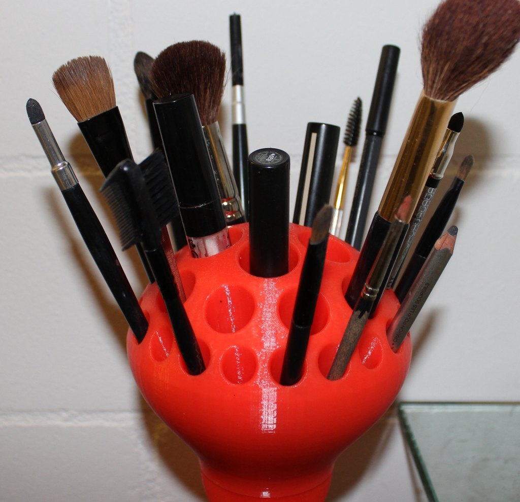 Cosmetics Arsenal Organizer