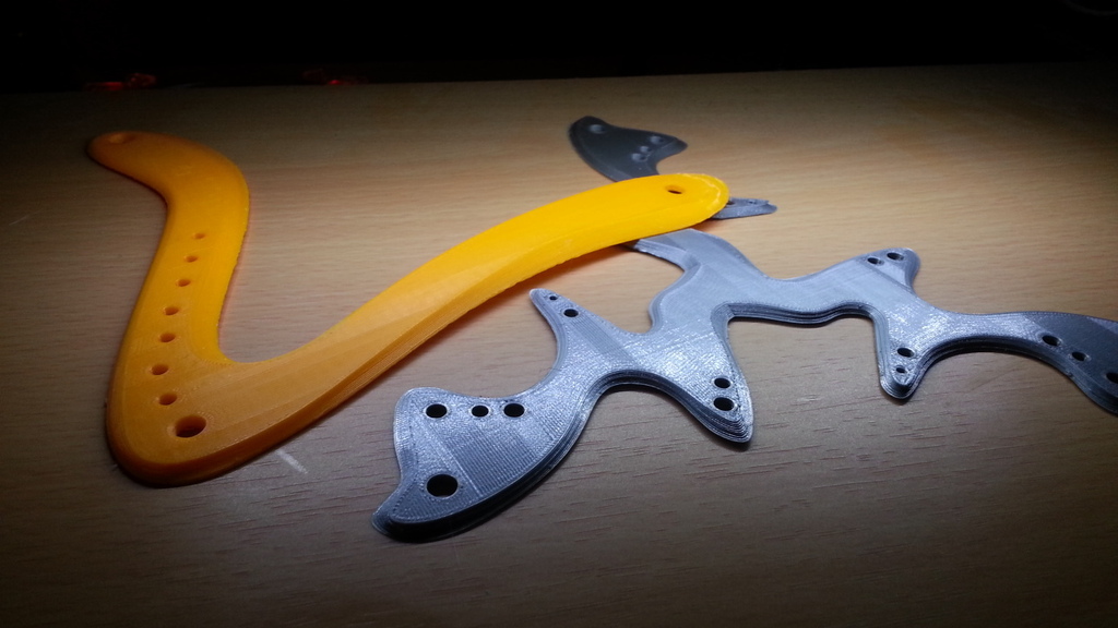 23 Boomerangs