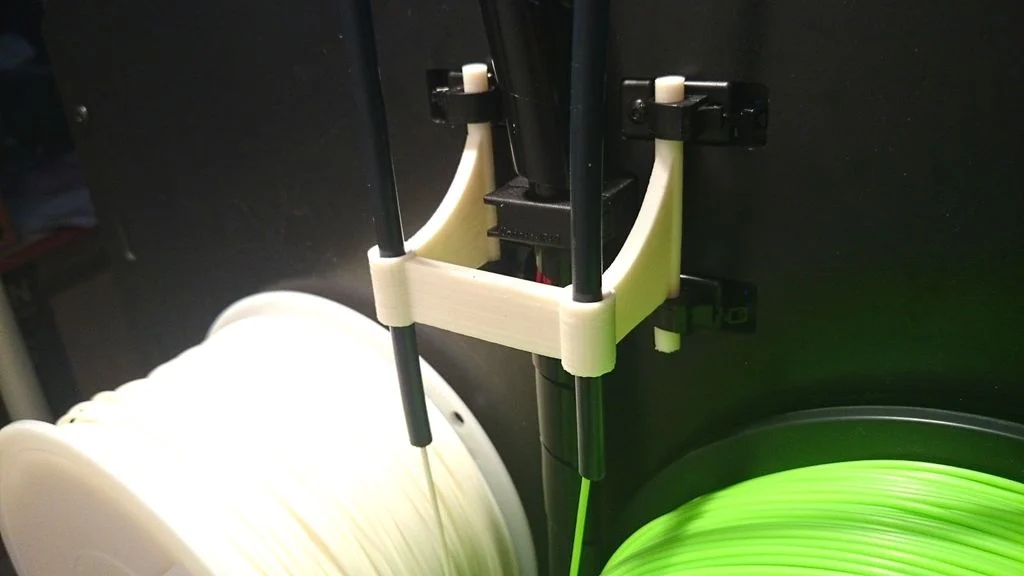 FlashForge Creator PRO Filament tube holder