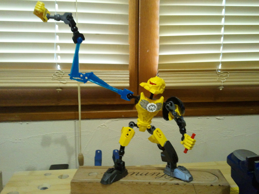 special arm for hero factory