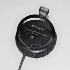 Sony MDR-V150 Headset Bracket - Accurate and reinforced.