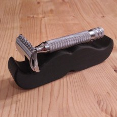 Moustache Safety Razor stand