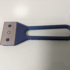 RAZOR SCRAPER