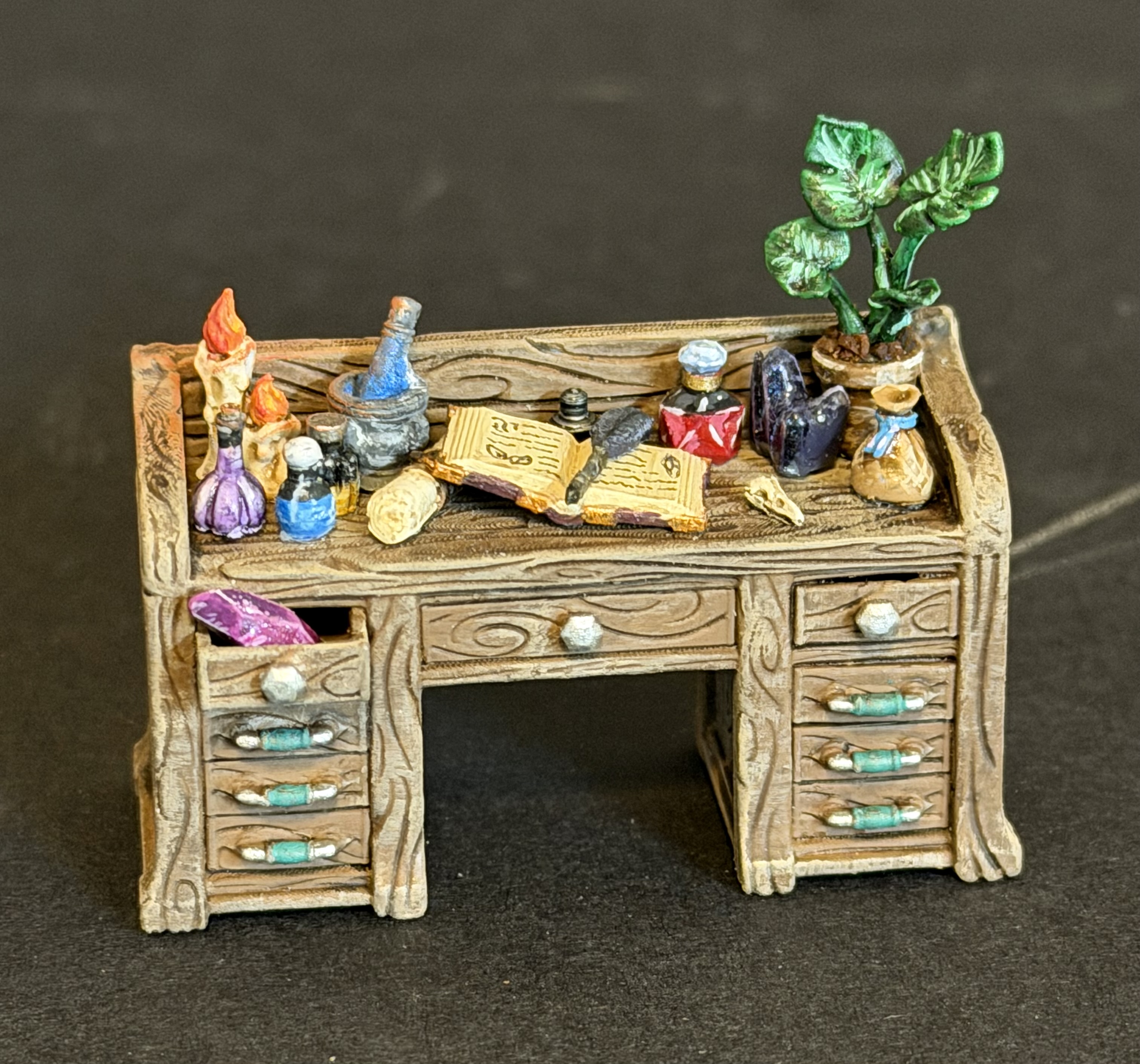 3D Print of Wizard Desk 2